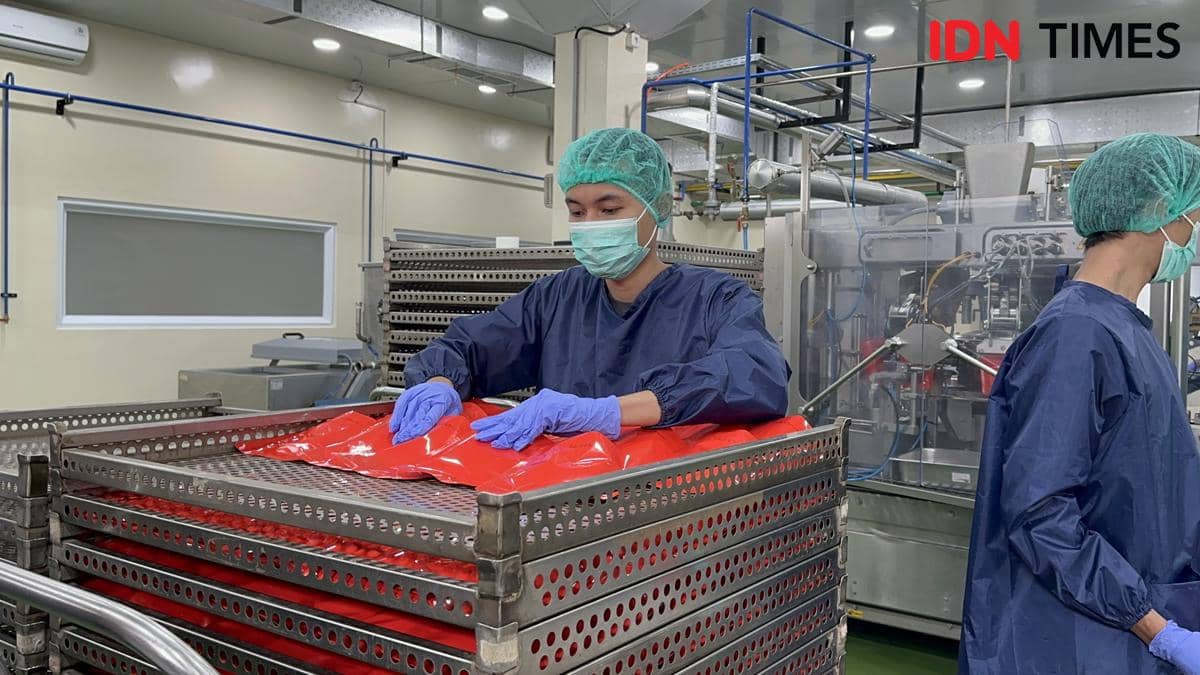 Serikat Pekerja Soroti Diskriminasi Pajak bagi Industri Rokok-Makanan