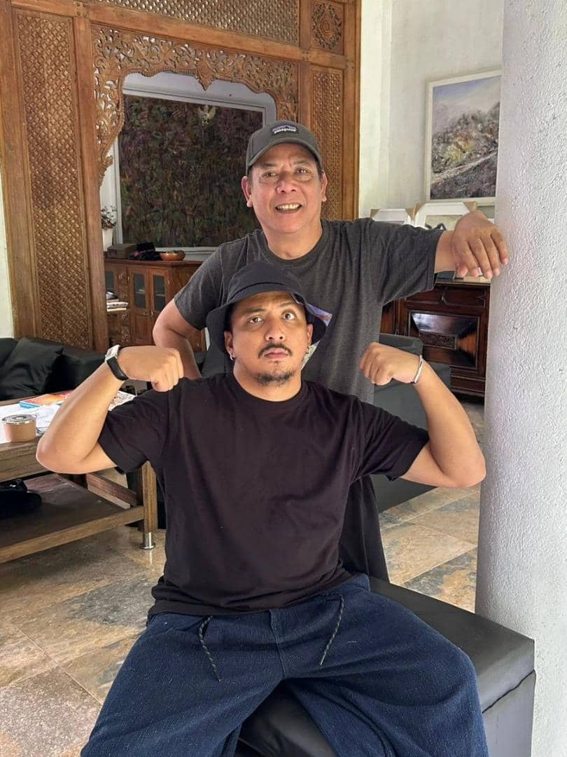 Sal Priadi dan Sitok Srengenge