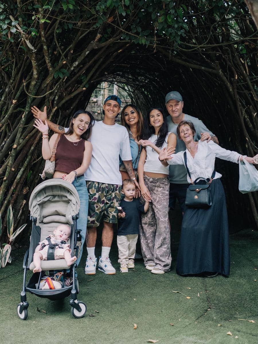 Eliano Reijnders dan keluarga