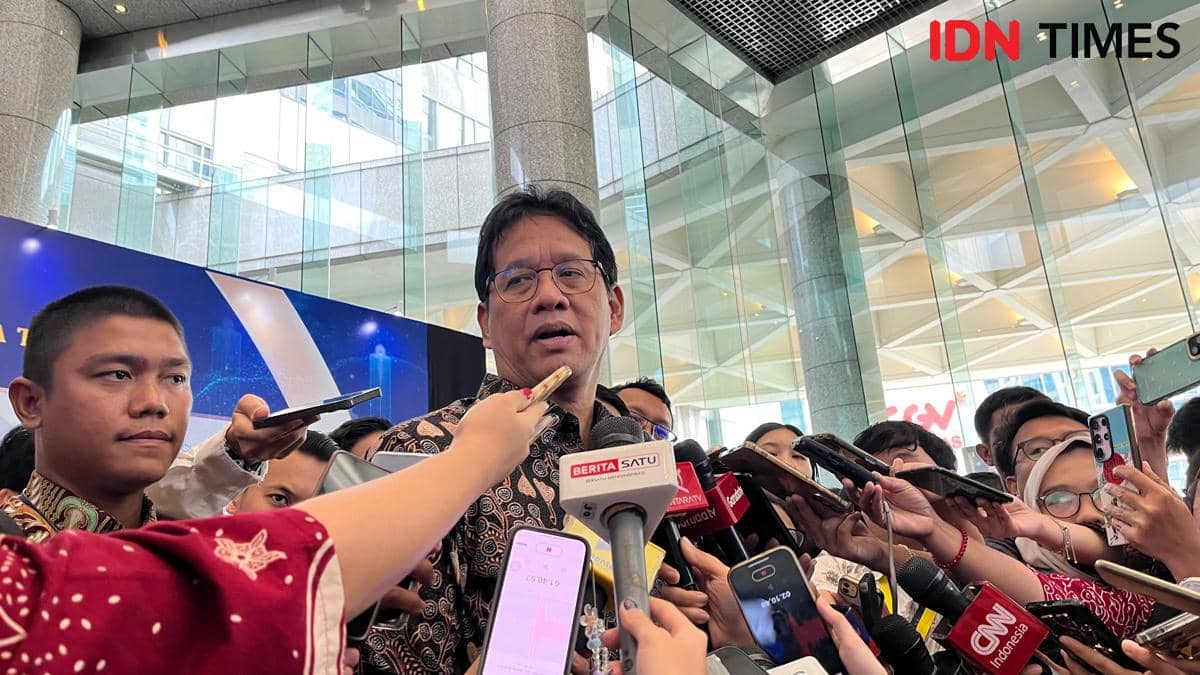 Menteri Keuangan Purbaya Yudhi Sadewa di Gedung BEI 