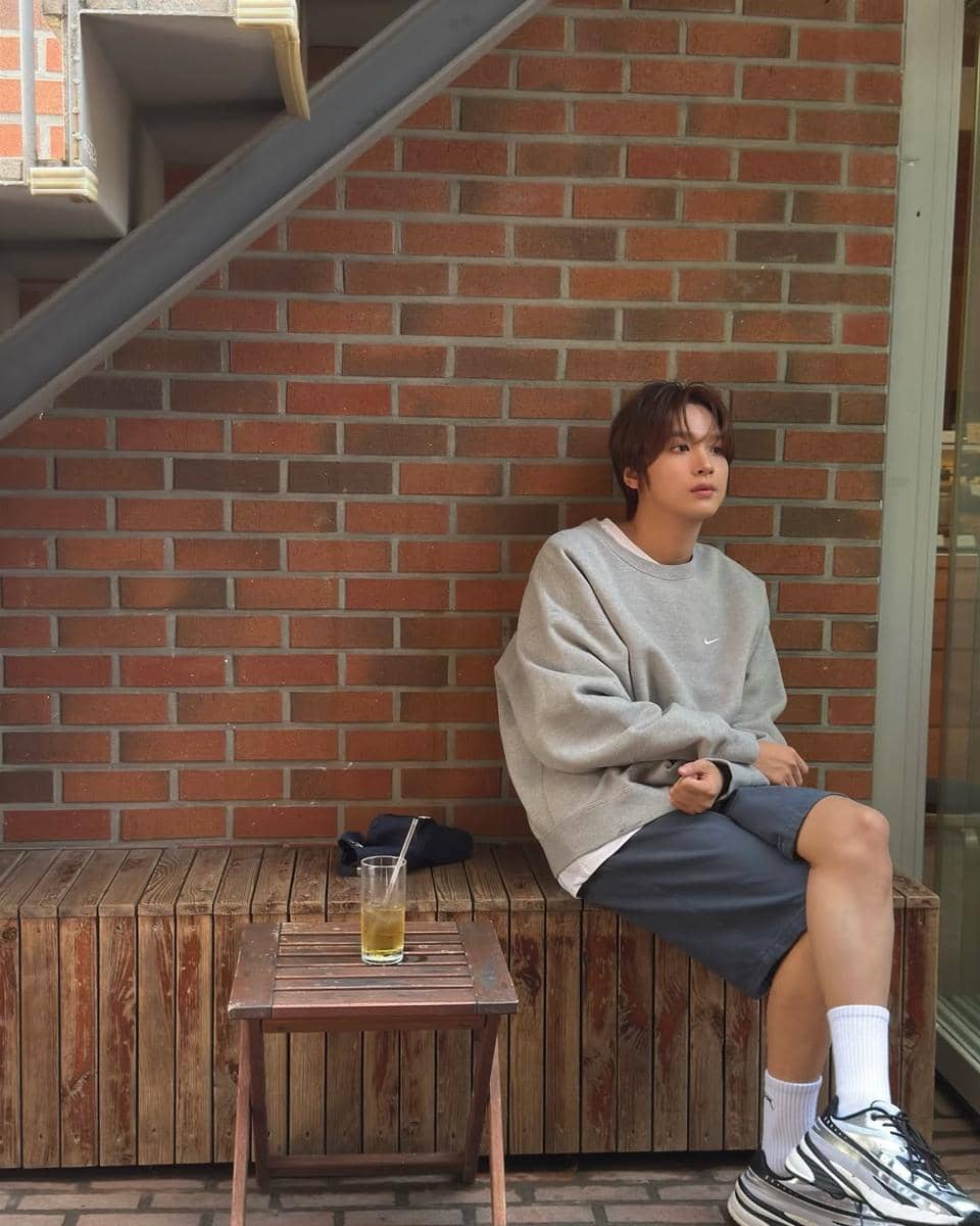 Outfit simple Haechan NCT