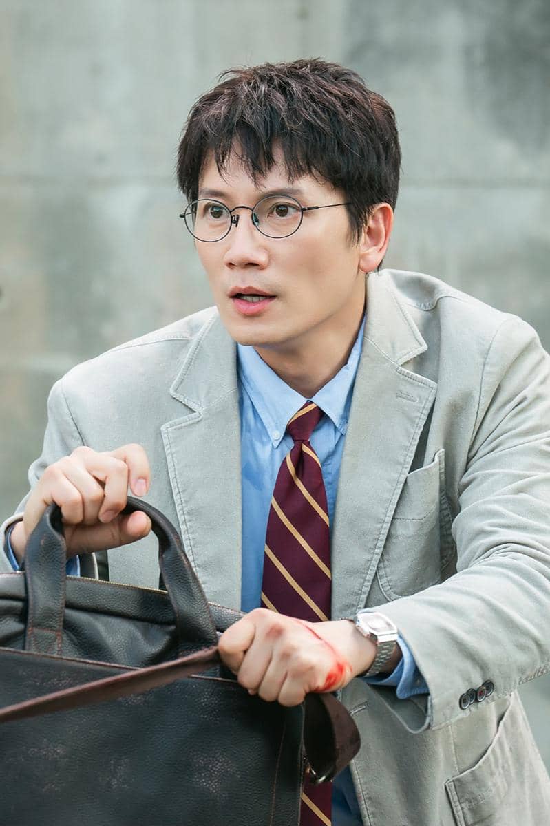 still cuts Ji Sung di The Judge Returns. 