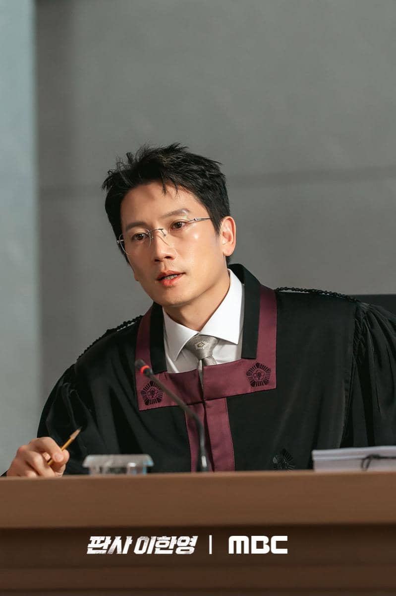 still cuts Ji Sung di The Judge Returns. 