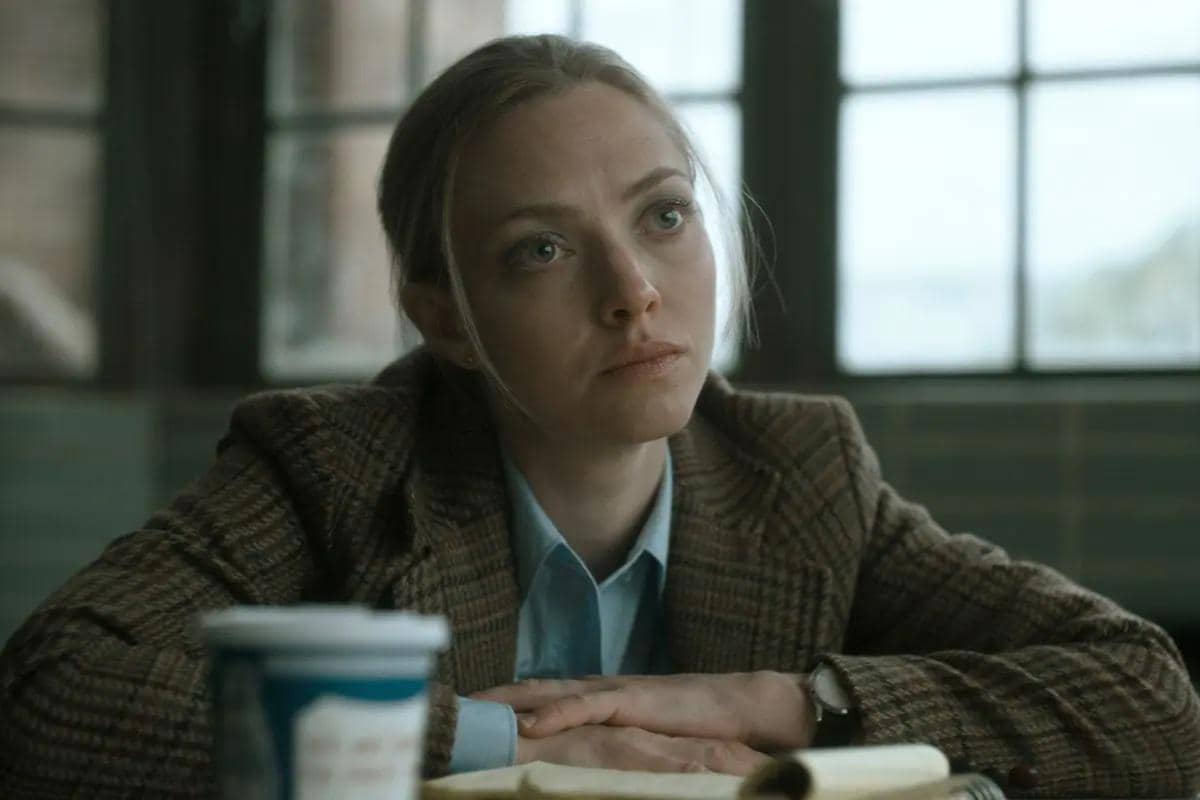 Amanda Seyfried dalam serial The Crowded Room