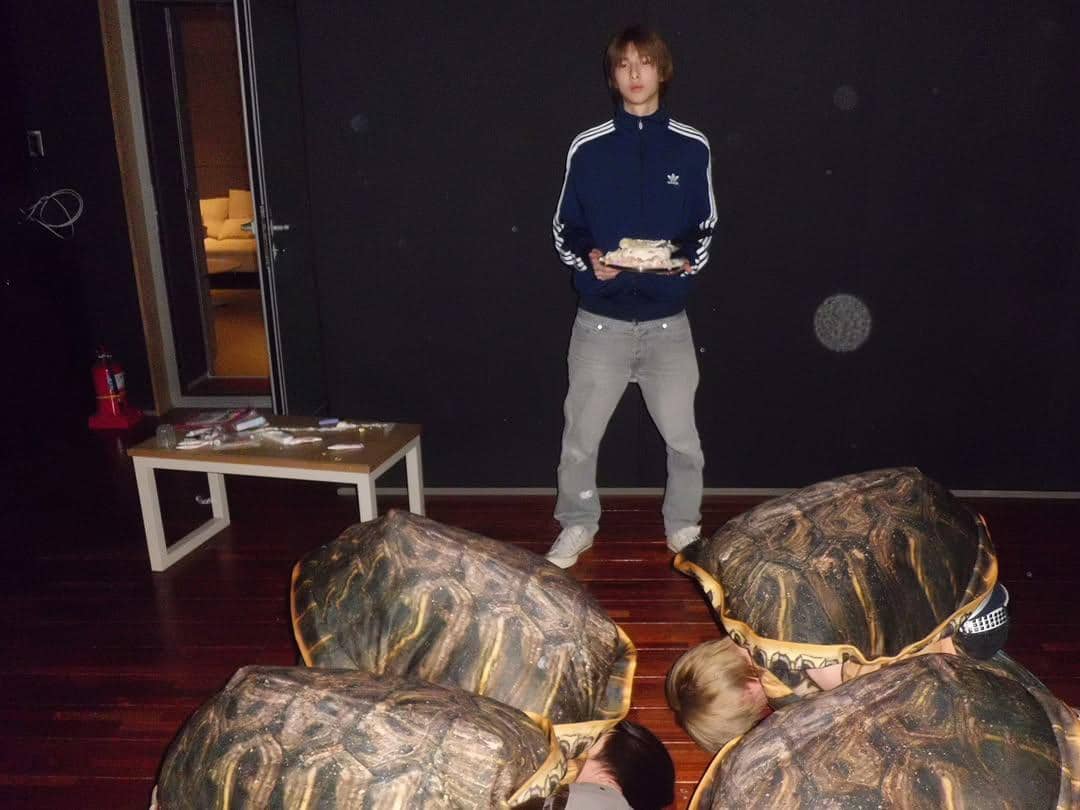 potret ulang tahun Juhoon CORTIS