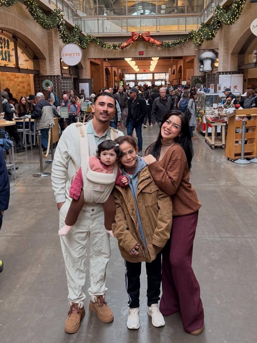 Keluarga Jessica Iskandar jalan-jalan di San Fransisco.