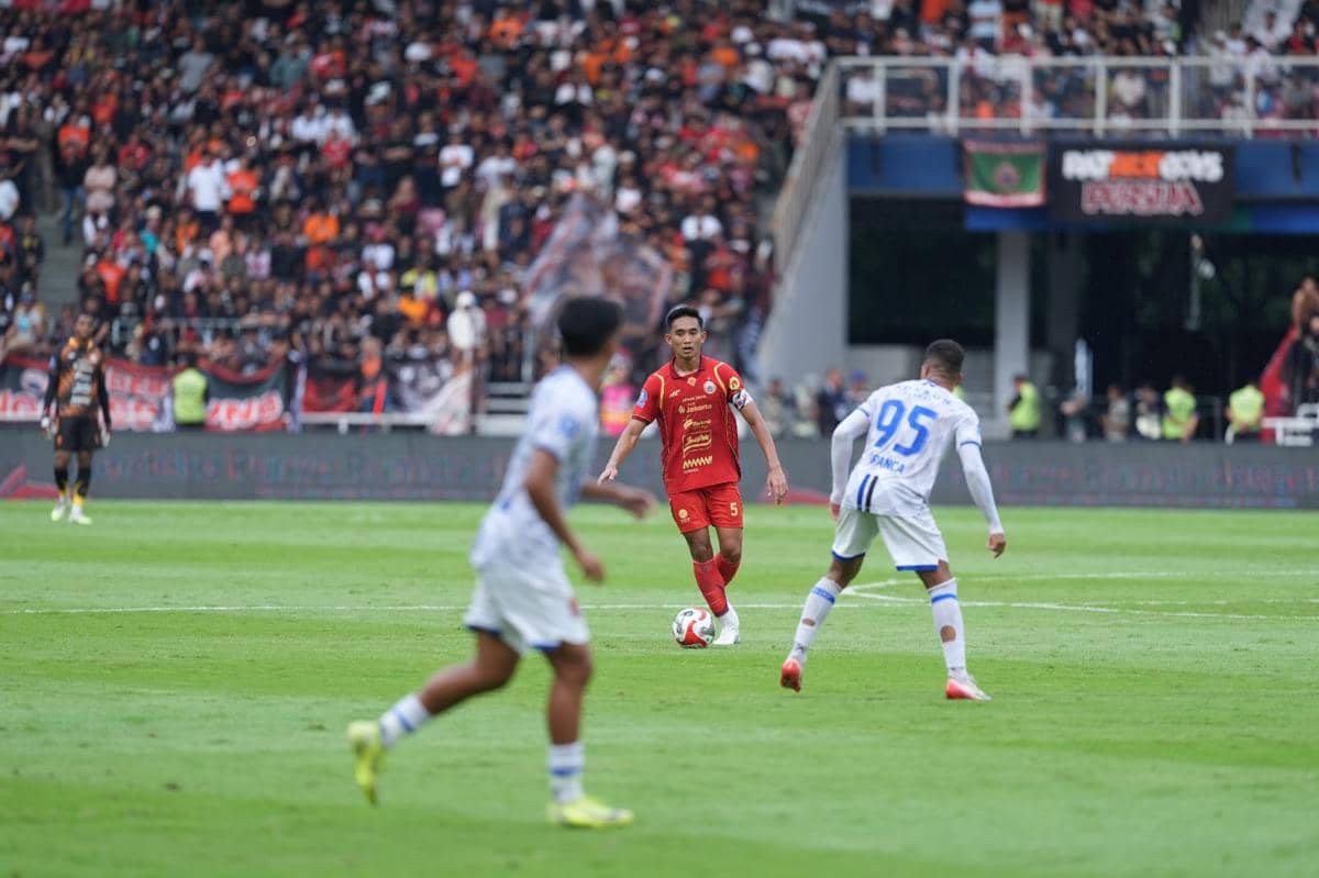 Persija lawan Persijap di Super League