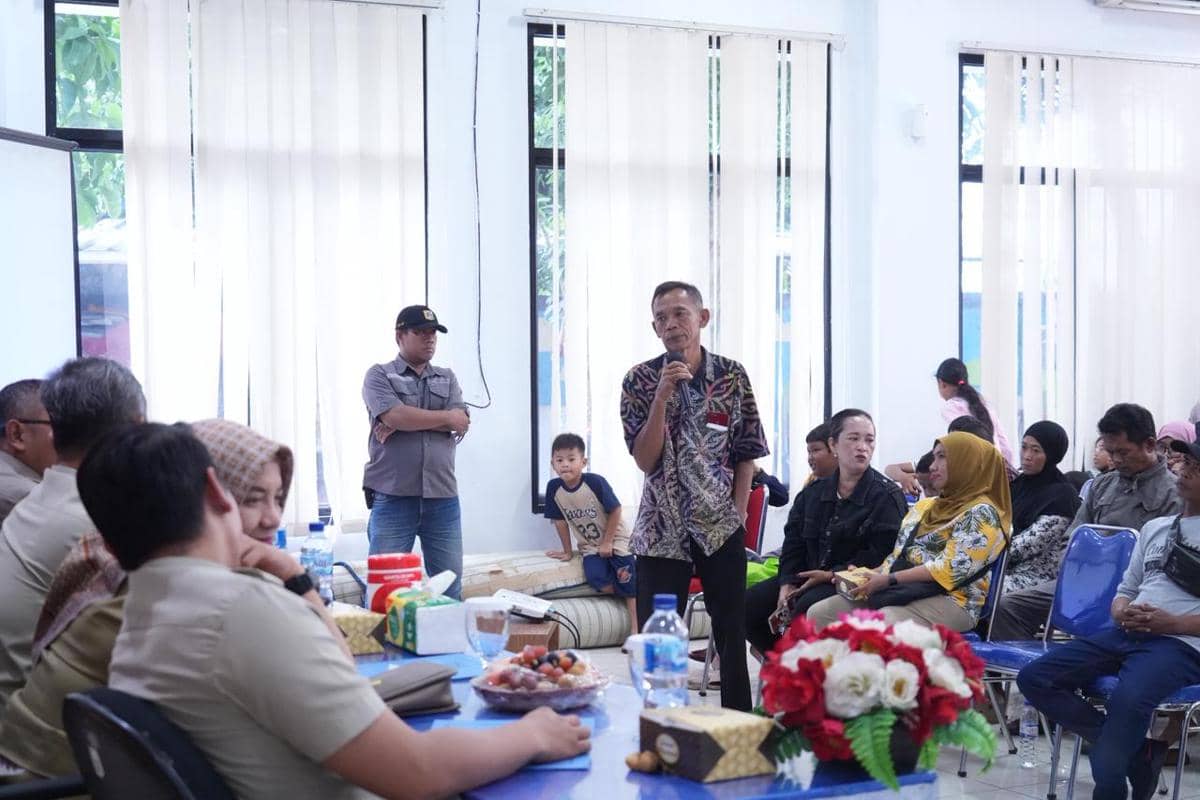 Warga yang tinggal di TPU Kebon Nanas, Jakarta Timur, bersedia direlokasi ke rusun. (Dok. Pemprov DKI Jakarta)