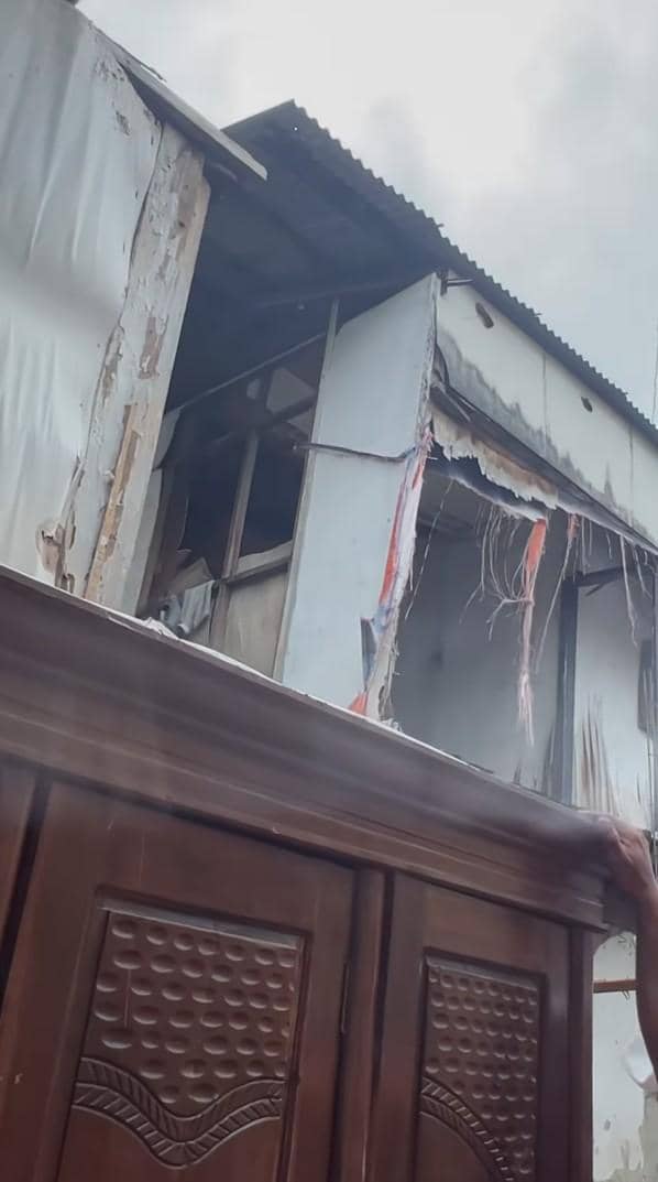 kondisi rumah Boneng