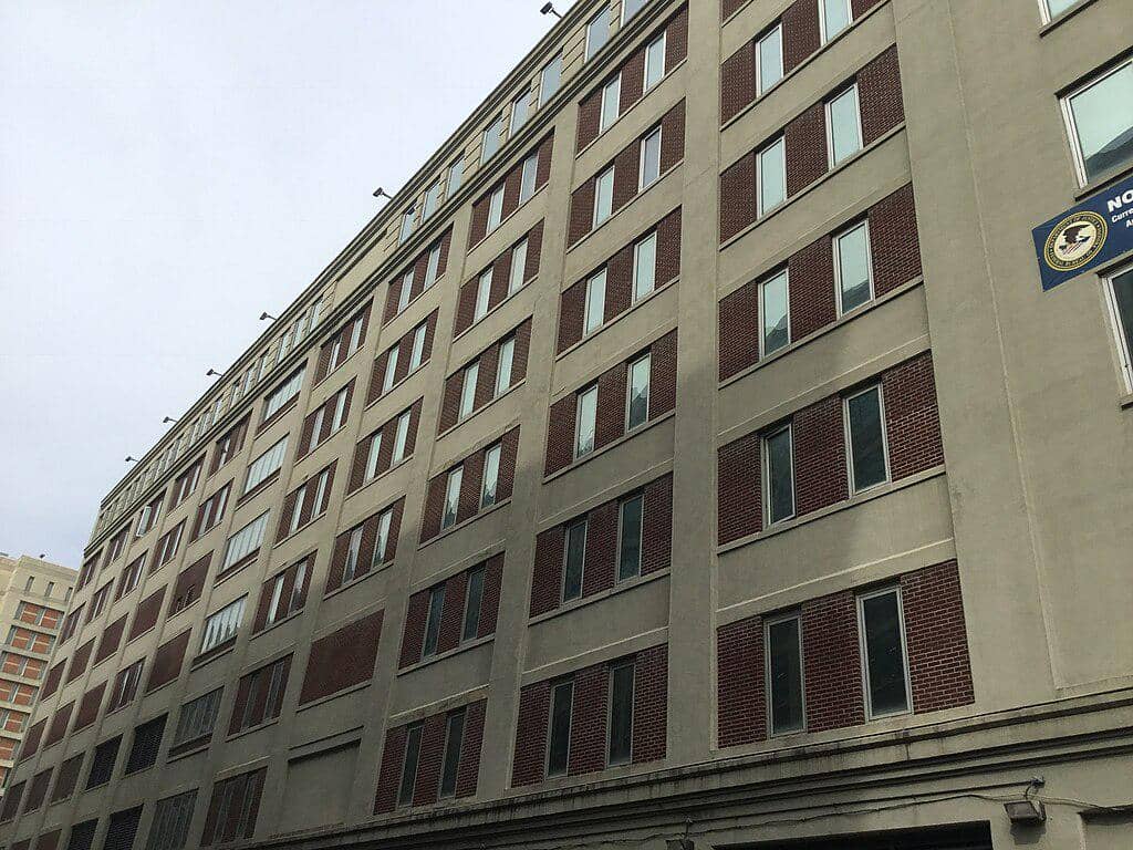 Metropolitan Detention Center (MDC) di Brooklyn, New York