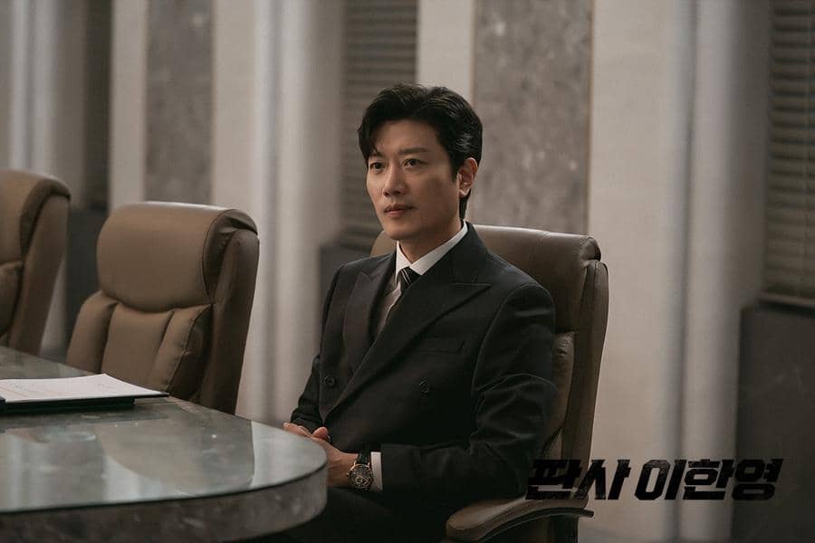 Park Hee Soon drakor The Judge Returns 