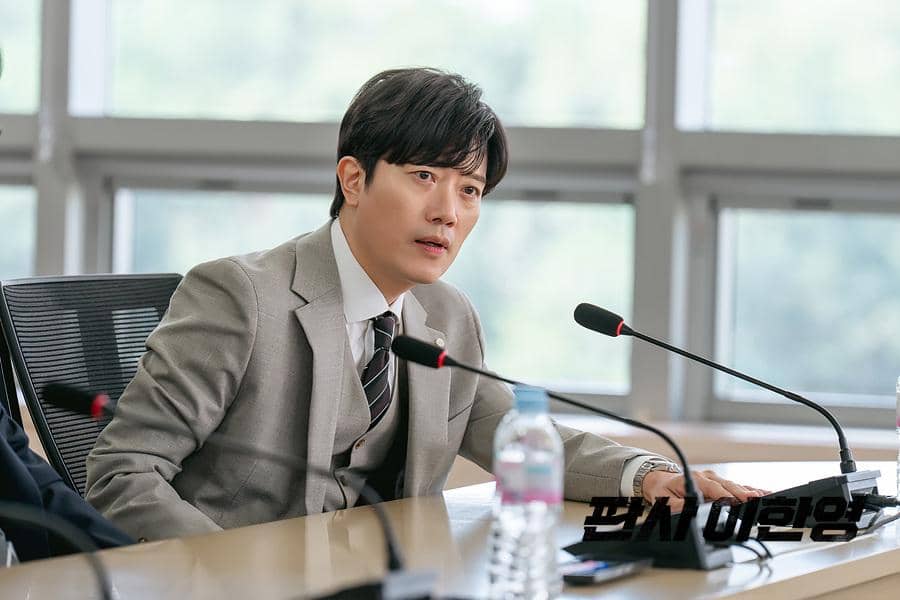 Park Hee Soon drakor The Judge Returns 