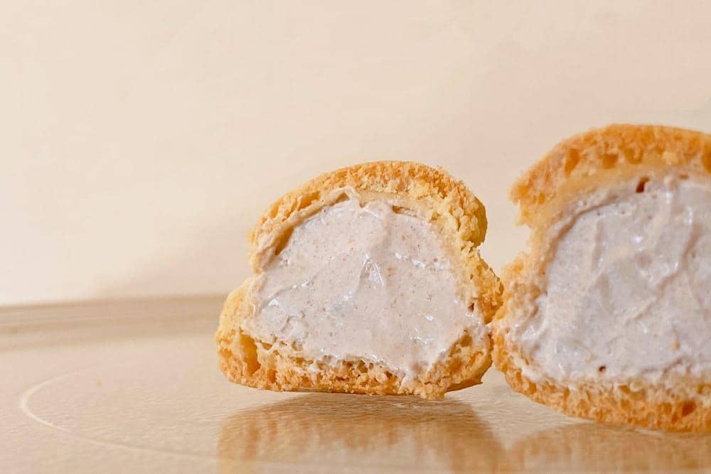 ilustrasi cream puff durian