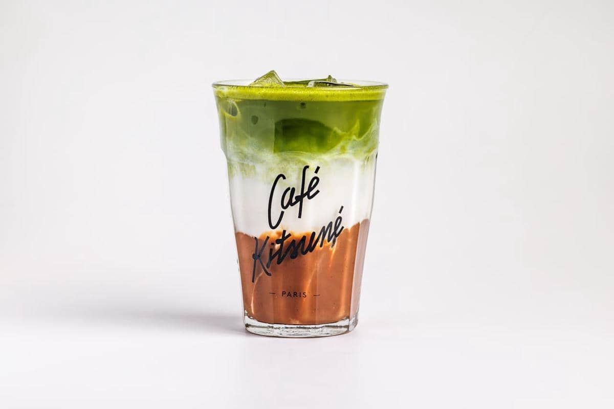 ilustrasi iced dubai chocolate matcha