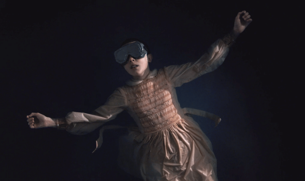 cuplikan serial Stranger Things Season 1