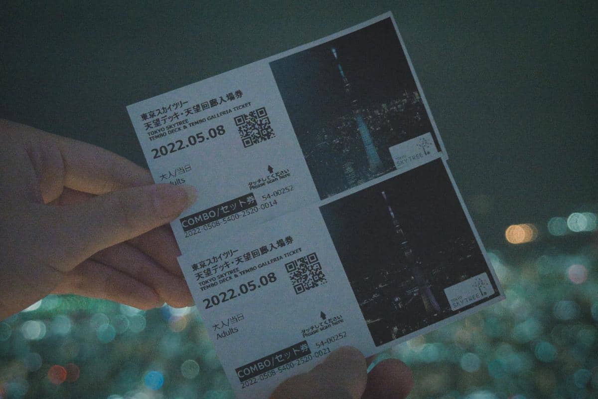 ilustrasi tiket wisata Jepang