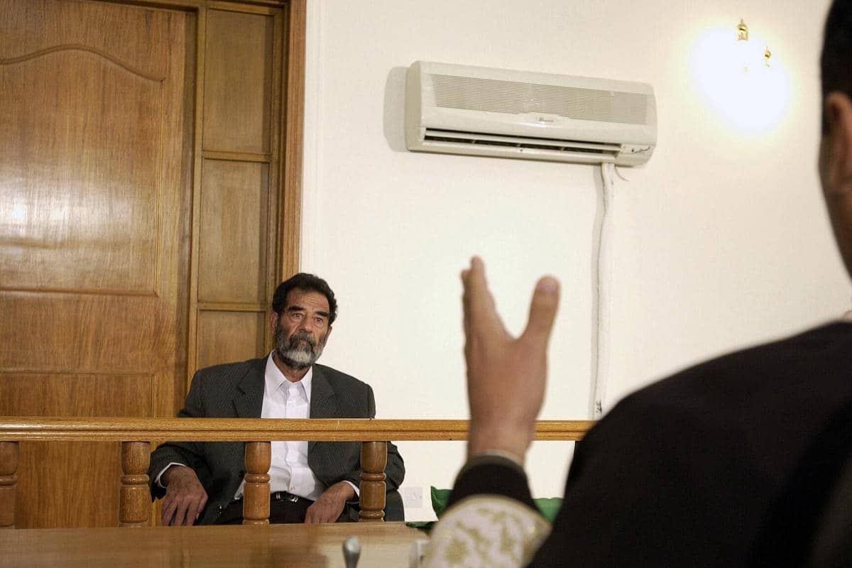 mantan Presiden Irak Saddam Hussein