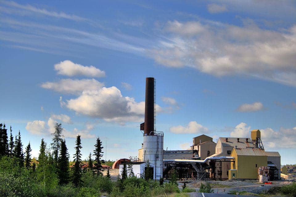 Beberapa Bangunan di Lokasi Tambang Giant di Yellowknife