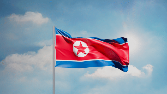 Bendera Republik Demokratik Rakyat Korea (umumnya dikenal sebagai Korea, atau lebih jarang dengan nama Korea Chosŏn). (Aerra Carnicom, CC BY-SA 4.0, via Wikimedia Commons)