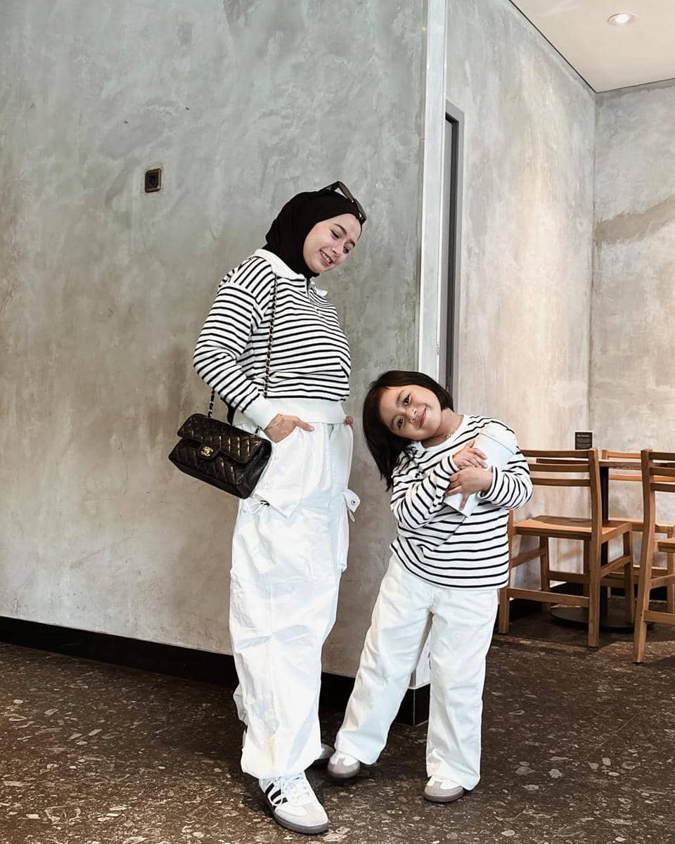 inspirasi OOTD ibu dan anak ala selebgram Joyagh