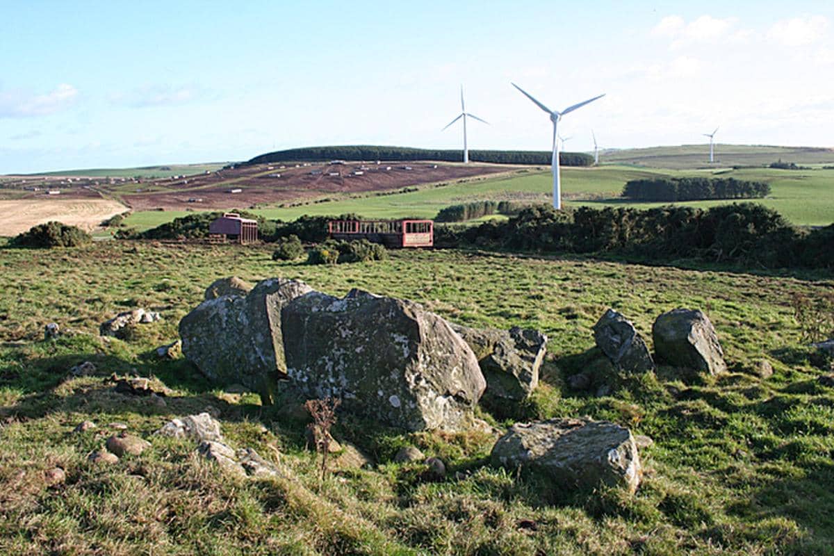 ilustrasi recumbent stone circle