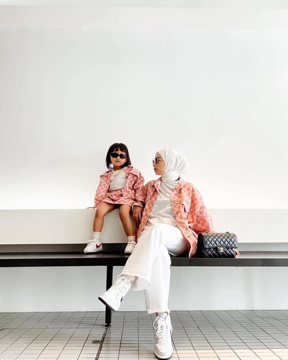 inspirasi OOTD ibu dan anak ala selebgram Joyagh