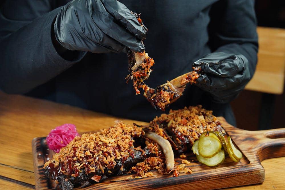 ilustrasi iga bakar saus bulgogi