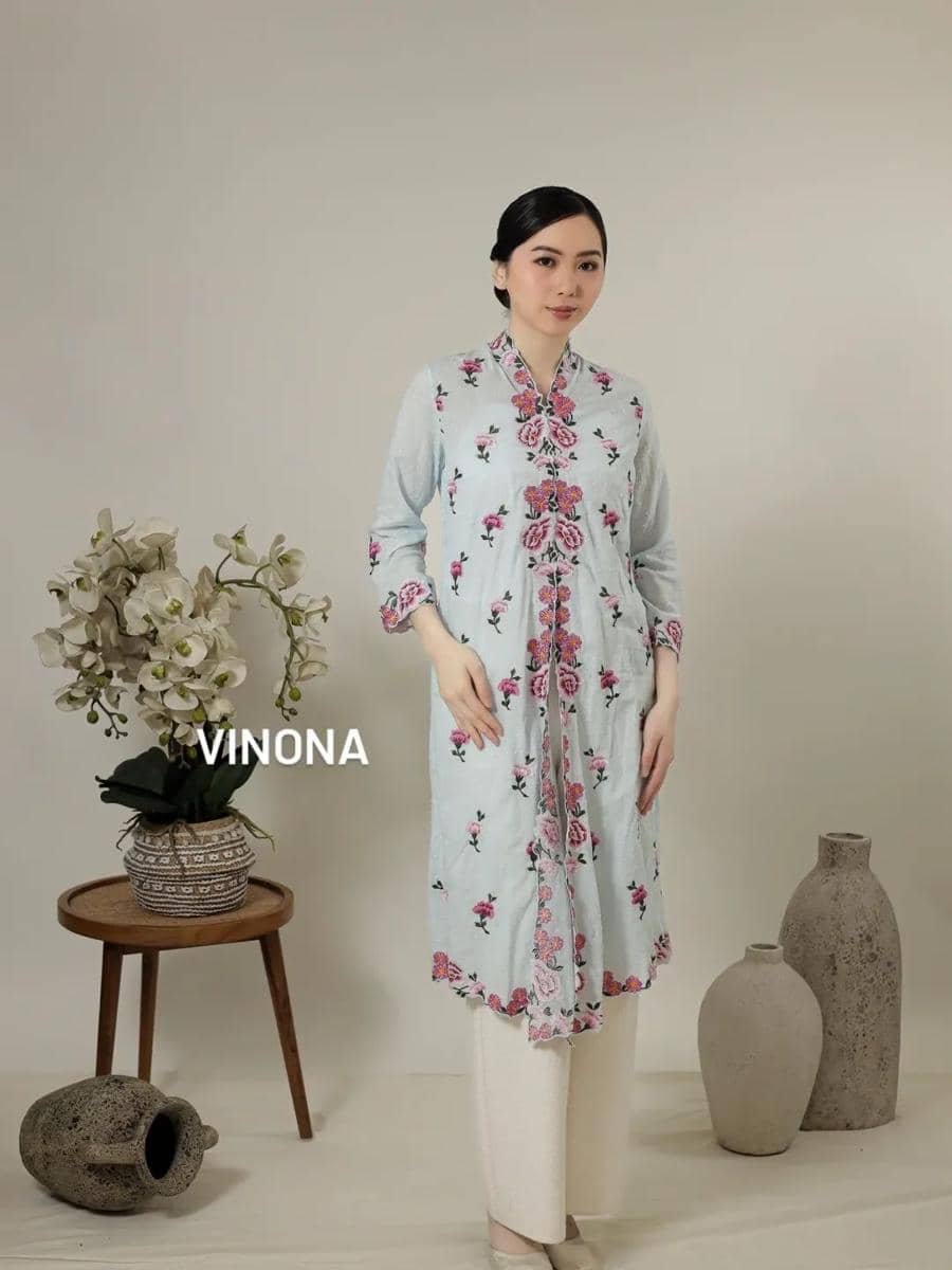 Ilustrasi kebaya encim 