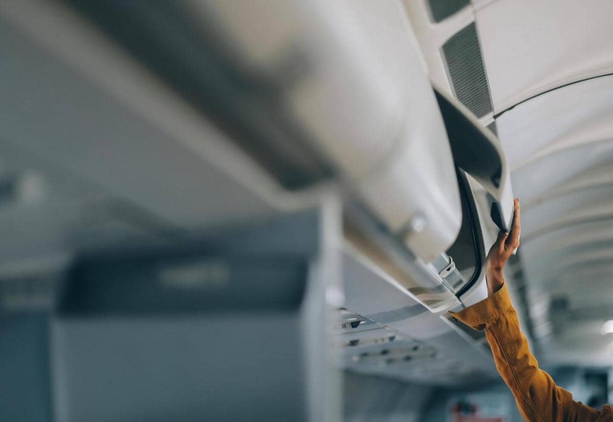 ilustrasi kabin pesawat