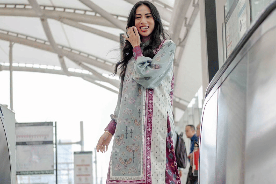 ilustrasi tunik dengan straight cut 