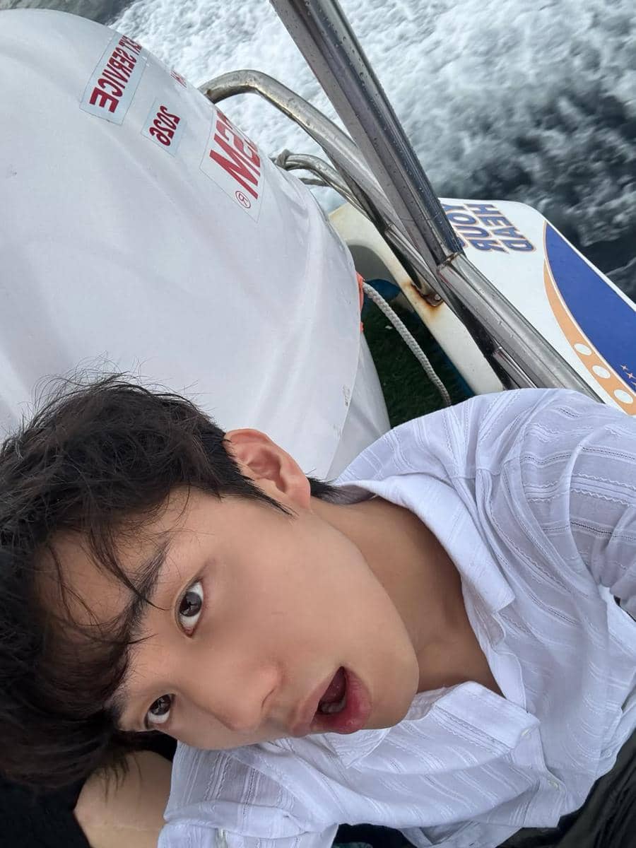 potret Intak P1Harmony liburan ke Bali