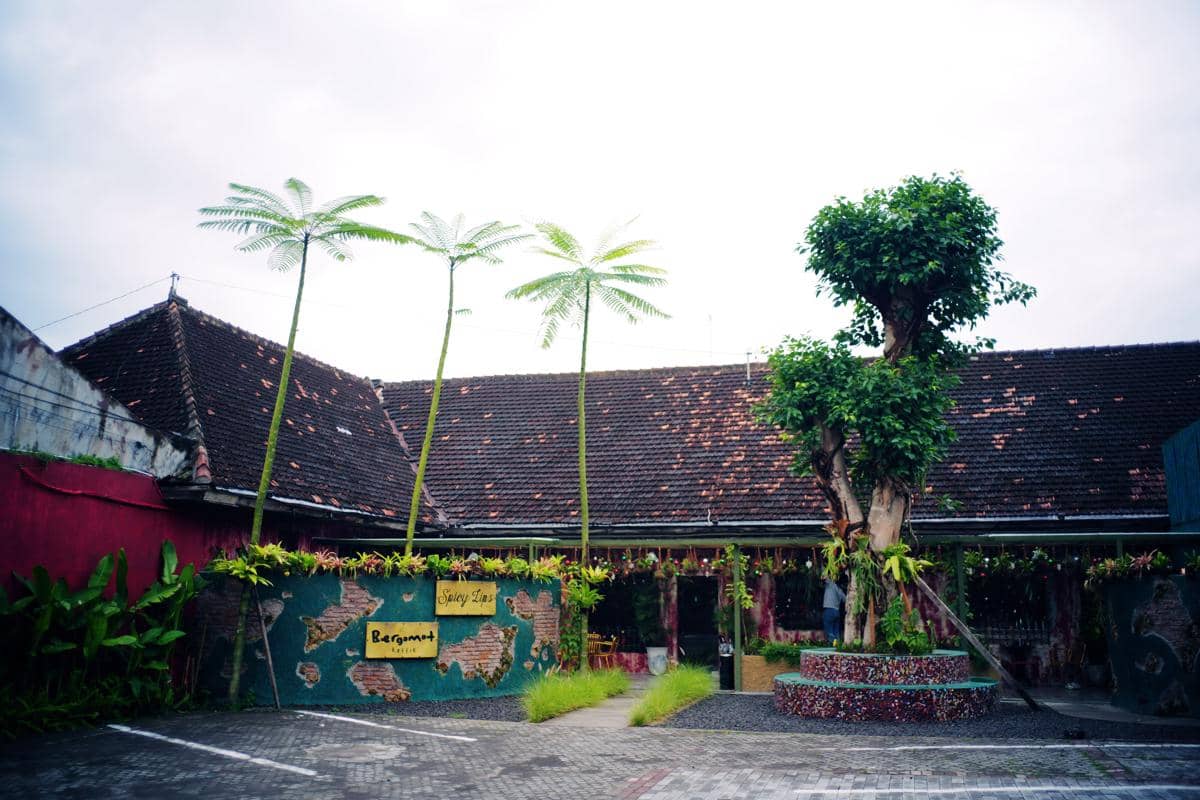 Spicy Lips & Bergamot Koffie di Jogja