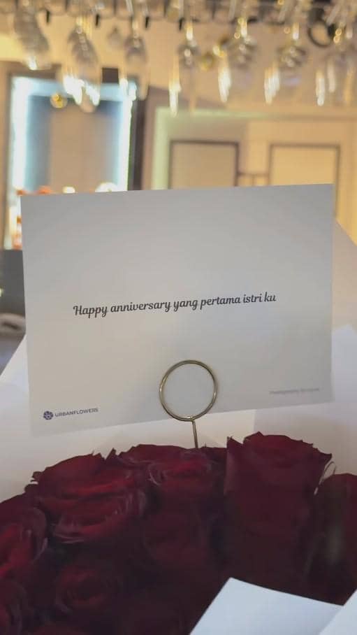 Perayaan 1 Bulan Pernikahan Hanum Mega dan Rafly (instagram.com/real.hanummegaa)