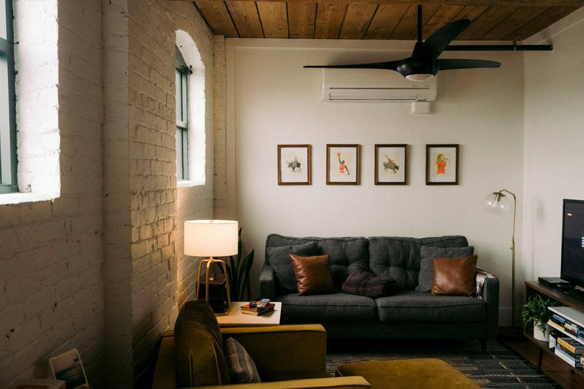 ilustrasi interior rumah gaya clean industrial