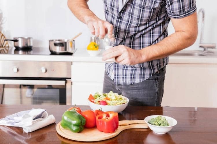 ilustrasi pria melakukan meal preparation