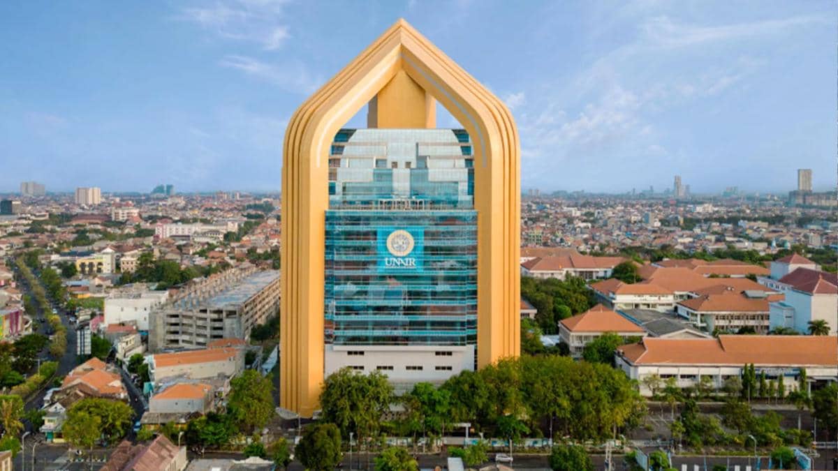 Potret gedung ASEEC Tower Unair 