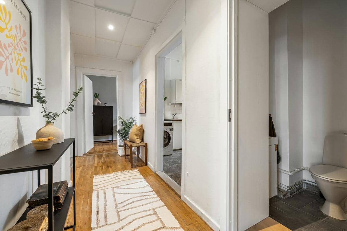 ilustrasi lorong rumah