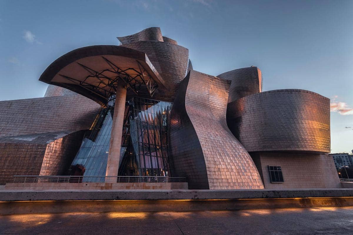 Guggenheim Museum Bilbao, Spanyol