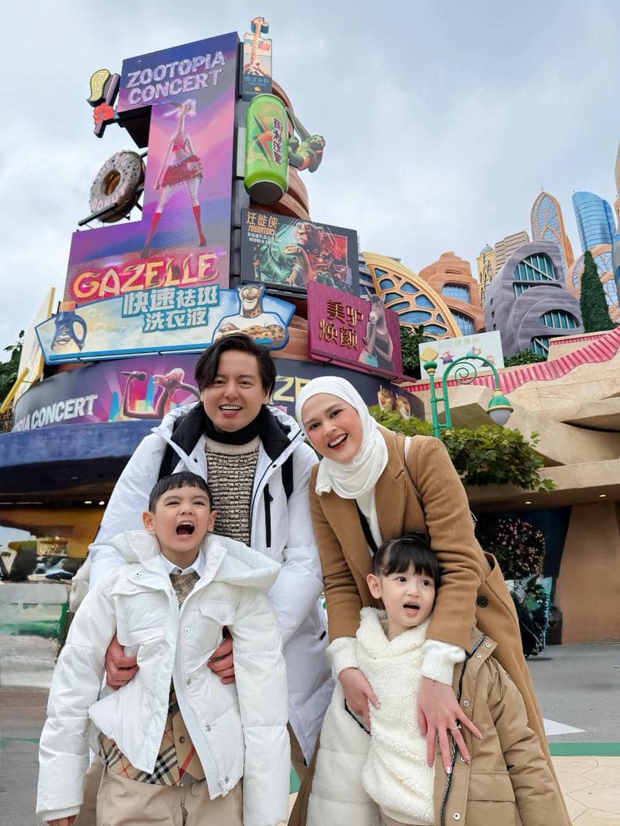 Keluarga Cut Meyriska liburan ke Zootopia Land