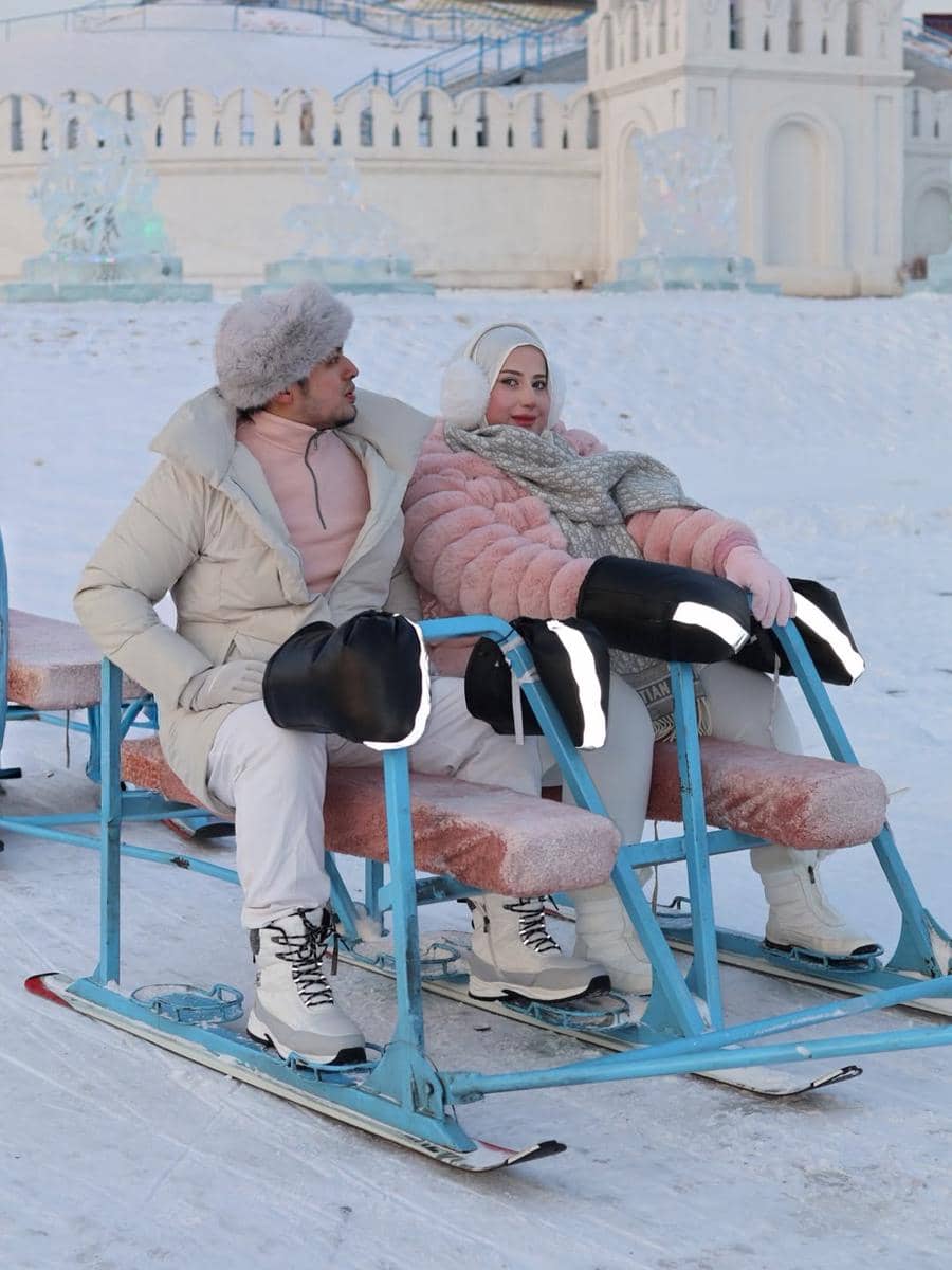 Tasyi Athasyia dan suami rayakan anniversary di Kota Harbin.