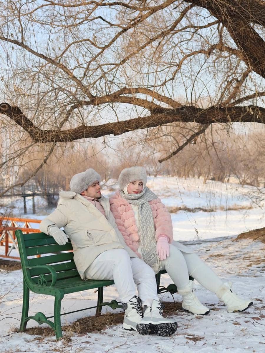 Tasyi Athasyia dan suami rayakan anniversary di Kota Harbin.
