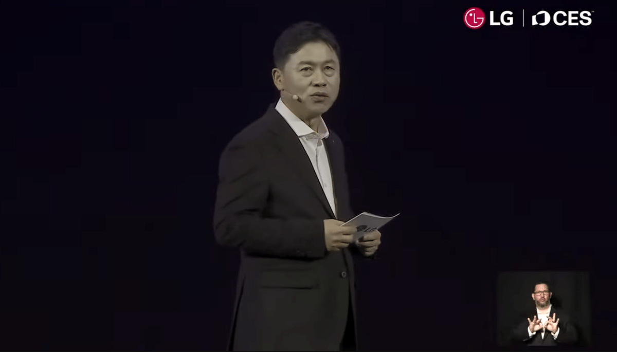 Lyu Jae Cheol, President & CEO of LG Electronics Inc. dalam sesi LG World Premiere