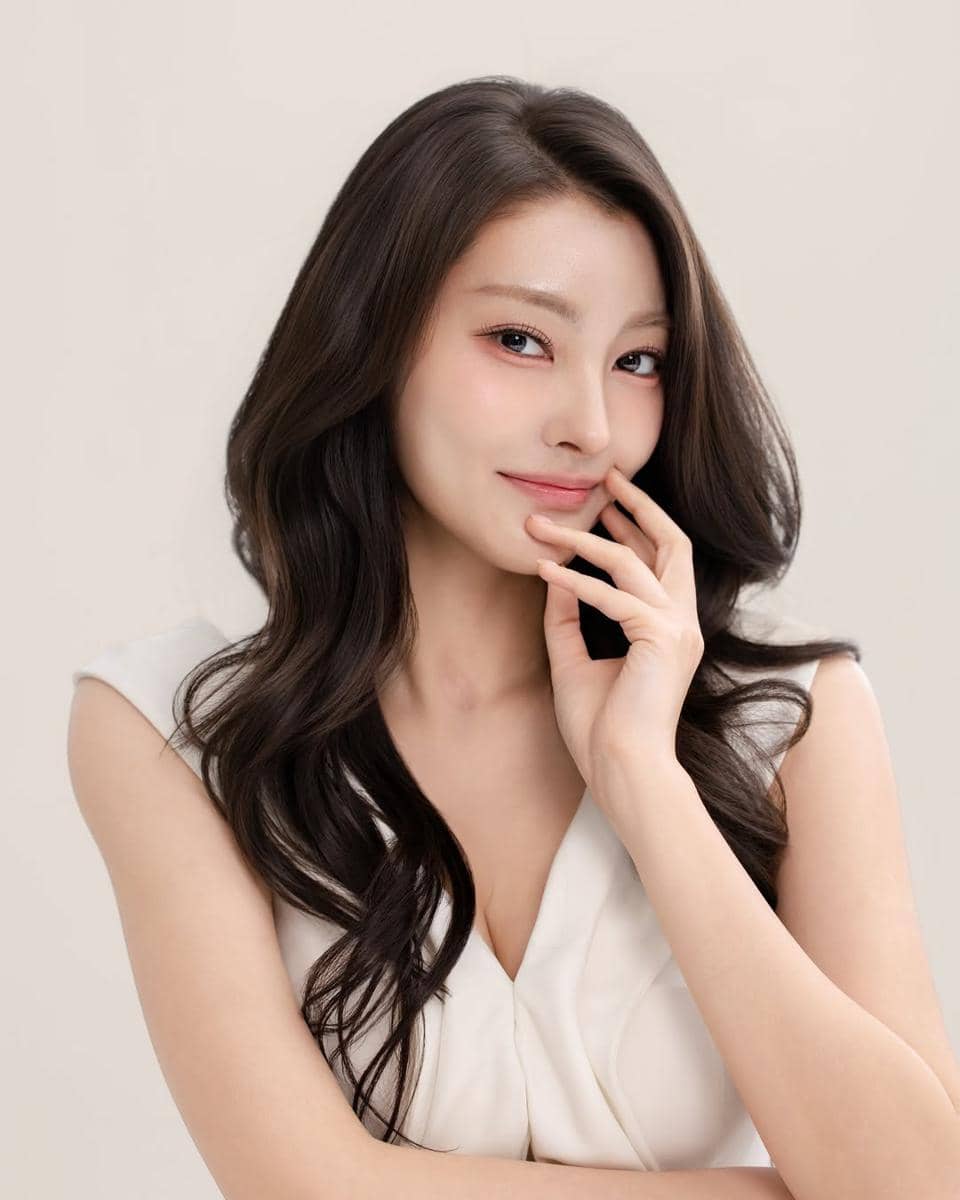 Potret Miss Intercontinental Korea Selatan 2026, Shin Yoojeong