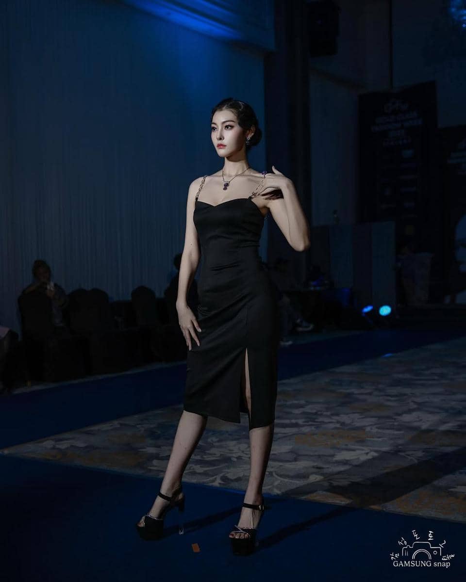 Potret Miss Intercontinental Korea Selatan 2026, Shin Yoojeong