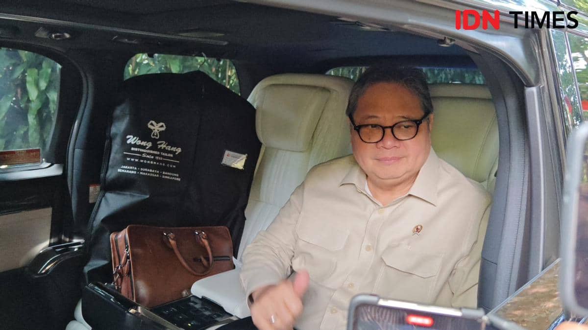 Menko Perekonomian Airlangga Hartarto tiba di Hambalang untuk mengikuti retret jilid II