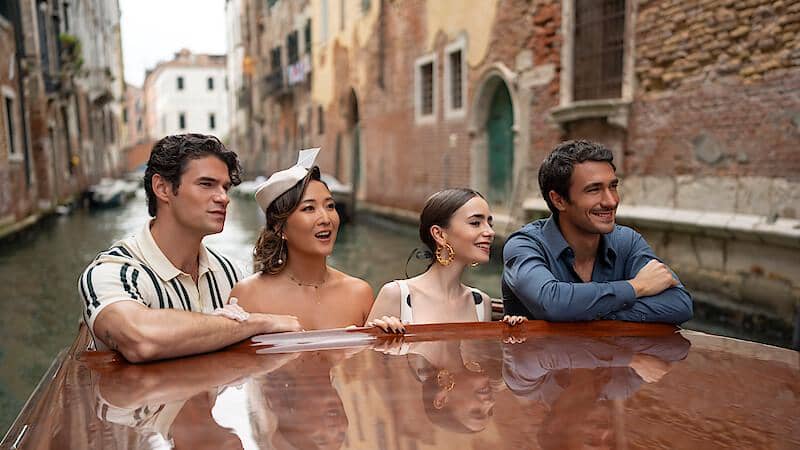 Still cut serial Emily in Paris