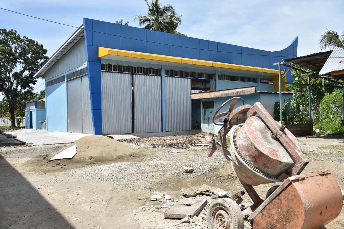 Wamendikdasmen tandai hari pertama masuk sekolah di Padang pascabencana banjir