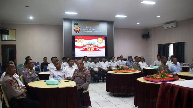 Anggota Intelkam bersama PJU Polres PPU