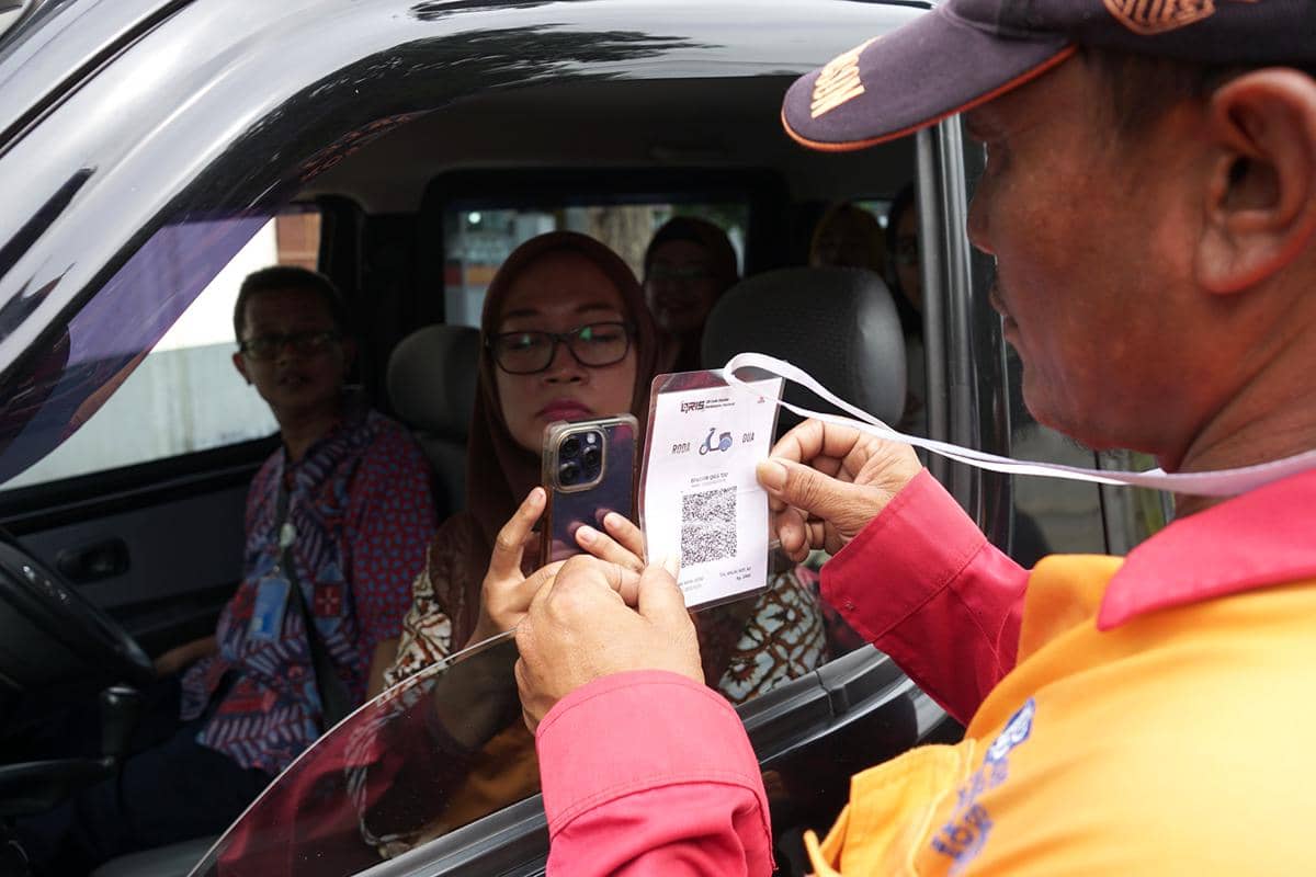 dok. Ilustrasi pembayaran parkir nontunai (6).JPG