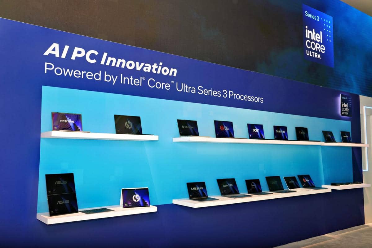 ces2026-laptop-display.jpg